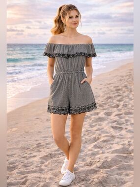 American Eagle Outfitters Black and White Gingham Romper